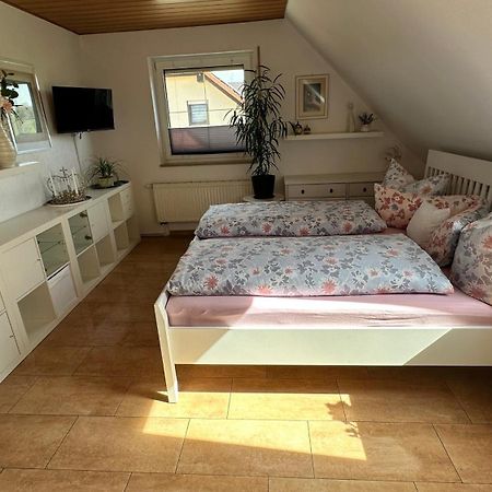 Gaestezimmer Zum Waldsachsener Grund ميرانه المظهر الخارجي الصورة